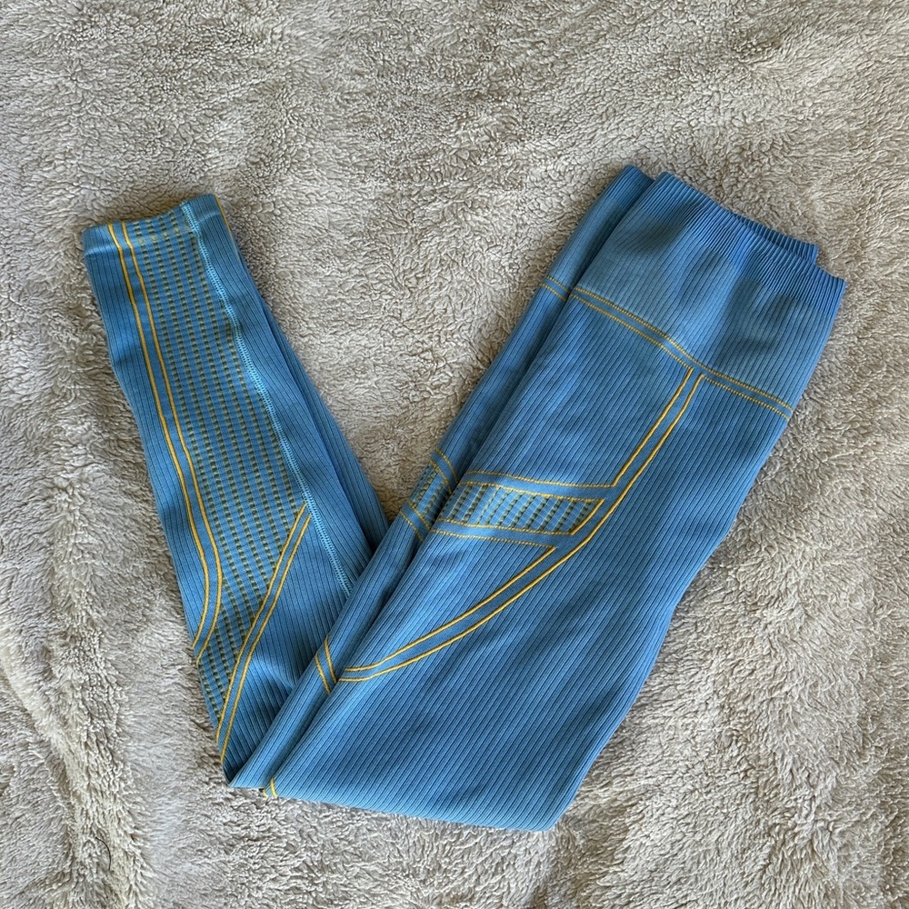 FABLETICS Khloe K Seamless High-Waisted Compressive Legging